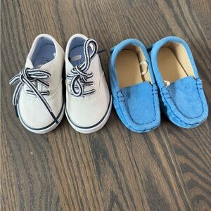 NWOT Janie & Jack White and Blue Baby Shoes